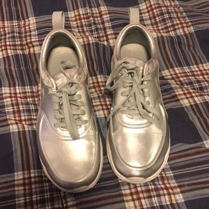 Nike running shoes in style ‘Thea’